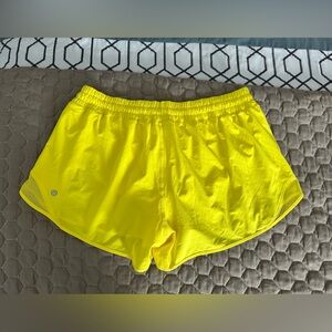 Lululemon Athletica Yellow Athletic Shorts Lightweight Performance